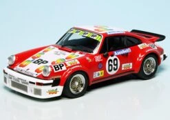 Minichamps Porsche 934 Rennwagen "24h Le Mans 1978"
