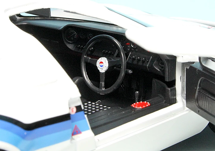 Solido Ford GT40 MKI (1968) 5 Solido Ford GT40 MKI (1968) – Bild 5