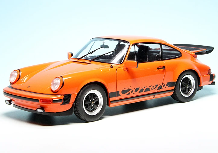 Solido Porsche 911 Carrera 3.0 Coupé (1984) 1 Solido Porsche 911 Carrera 3.0 Coupé (1984)