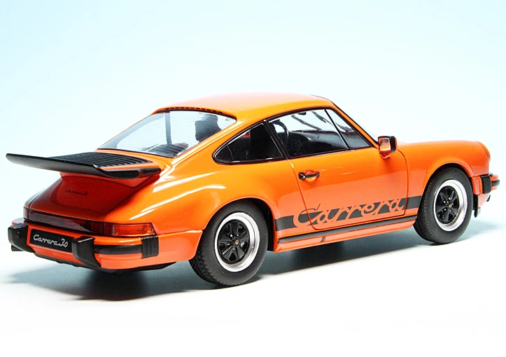 Solido Porsche 911 Carrera 3.0 Coupé (1984) 2 Solido Porsche 911 Carrera 3.0 Coupé (1984) – Bild 2