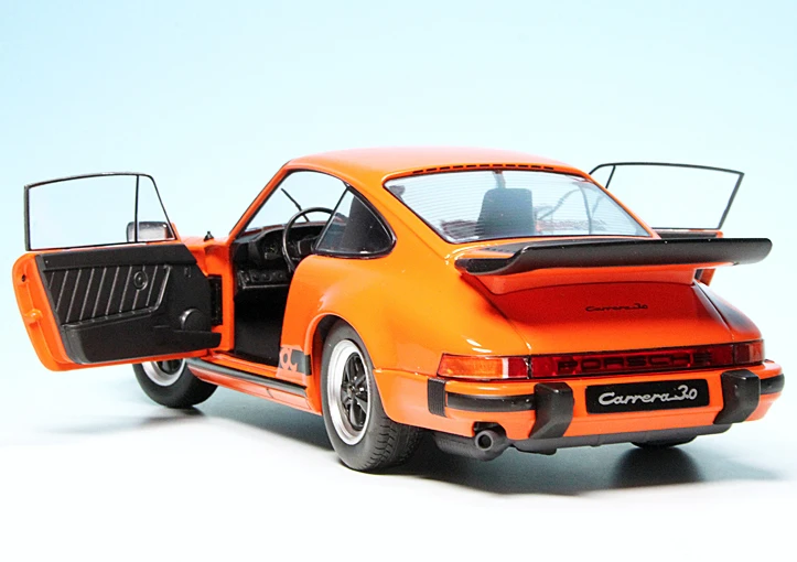 Solido Porsche 911 Carrera 3.0 Coupé (1984) 6 Solido Porsche 911 Carrera 3.0 Coupé (1984) – Bild 6