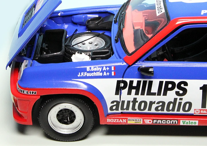 Solido Renault R5 Maxi Turbo Rennwagen "Rallye Tour De Corse 1984" 4 Solido Renault R5 Maxi Turbo Rennwagen "Rallye Tour De Corse 1984" – Bild 4