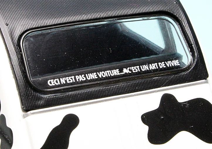 Solido Citroen 2CV Spécial "Kuh" (1985) 5 Solido Citroen 2CV Spécial "Kuh" (1985) – Bild 5