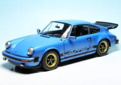 Solido Porsche 911 Carrera 3.0 Coupé (1984)