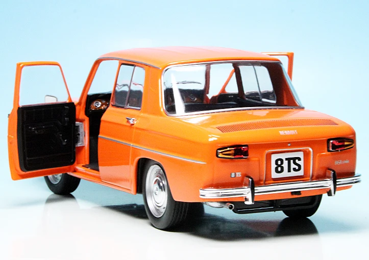 Solido Renault 8 TS (1967) 6 Solido Renault 8 TS (1967) – Bild 6