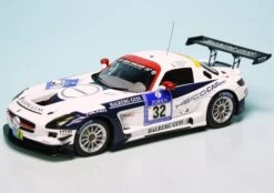 Minichamps Mercedes Benz SLS AMG GT3 Rennwagen Team Heico Motorsport "24h Nürburgring 2011"