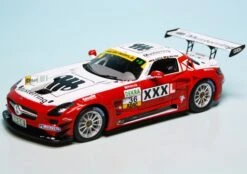 Minichamps Mercedes Benz SLS AMG GT3 Rennwagen "Musterring XXXL "Team MS Racing "ADAC GT Masters