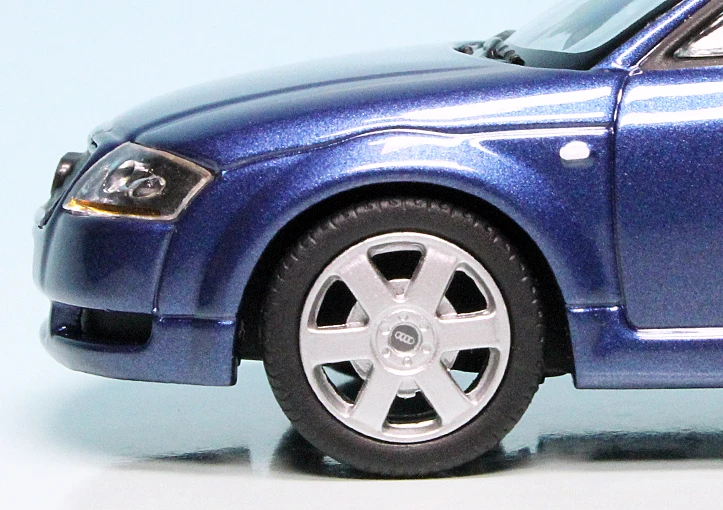 Minichamps Audi TT Coupé (1998) 4 Minichamps Audi TT Coupé (1998) – Bild 4