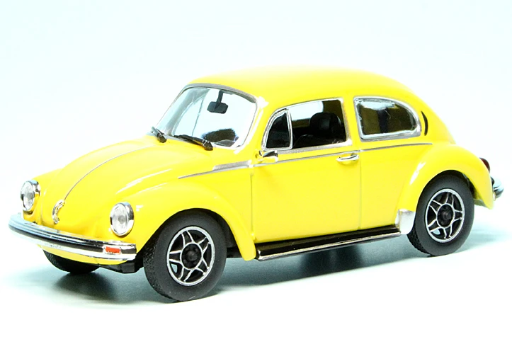 Minichamps VW Käfer 1303 (1974) 1 Minichamps VW Käfer 1303 (1974)