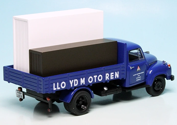 AutoCult Borgward B1500 Pritschenwagen (1955) (Deutschland) „Lloyd Motorenwerke“ 2 AutoCult Borgward B1500 Pritschenwagen (1955) (Deutschland) „Lloyd Motorenwerke“ – Bild 2