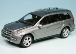 Minichamps Mercedes Benz GL-Klasse (X164) (2009) "Mercedes Benz Werbemodell"