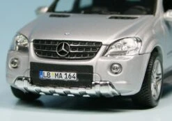 Minichamps Mercedes Benz ML63 AMG (W164) (2008) "Mercedes Benz Werbemodell" 9 Minichamps Mercedes Benz ML63 AMG (W164) (2008) "Mercedes Benz Werbemodell" -Modellwagen Verkauf MINMER019 Minichamps Mercedes Benz ML63 AMG W164 2008 Mercedes Werbemodell z3
