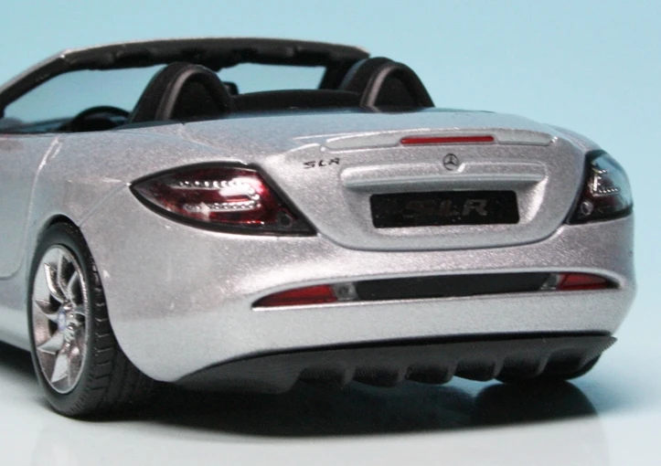 Minichamps Mercedes Benz McLaren SLR Roadster (A199) (2007) "Mercedes Benz Werbemodell" 6 Minichamps Mercedes Benz McLaren SLR Roadster (A199) (2007) "Mercedes Benz Werbemodell" – Bild 6