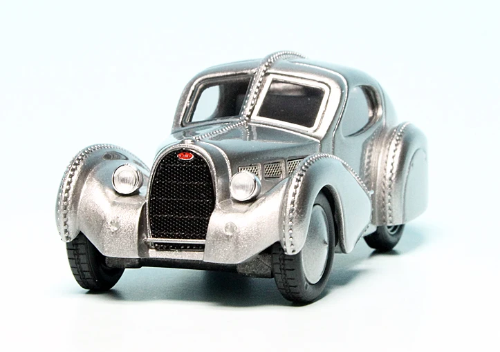 AutoCult Bugatti Type 68 Coupé (1945) (Frankreich) 3 AutoCult Bugatti Type 68 Coupé (1945) (Frankreich) – Bild 3