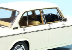 AutoCult BMW 2004 M (RHD) (1973) (Südafrika/Deutschland) 11 AutoCult BMW 2004 M (RHD) (1973) (Südafrika/Deutschland) -Modellwagen Verkauf ac05022 autocult bmw 2004 m rhd 1973 suedafrikadeutschland 4