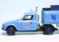 AutoCult Citroen Acadiane "Gauloises Truckente" (1981) (Frankreich) -Modellwagen Verkauf ac09014 autocult citroen acadiane gauloises truckente 1981 frankreich 3