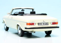 AutoCult Audi 100 LS Karmann Cabriolet (1969) (Deutschland) 12 AutoCult Audi 100 LS Karmann Cabriolet (1969) (Deutschland) -Modellwagen Verkauf ac60011 autocult audi 100 ls karmann cabriolet 1969 deutschland 5