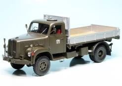 AutoCult Saurer 2DM 4x4 Militär Kipper "Schweizer Armee"