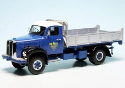 AutoCult Saurer 2DM 4x4 Kipper "von Arx Transporte"